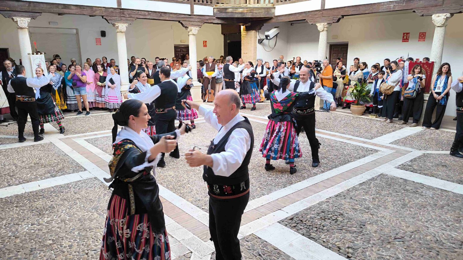 Festival de Folklore Virgen de Alarcos: 27ª Edición