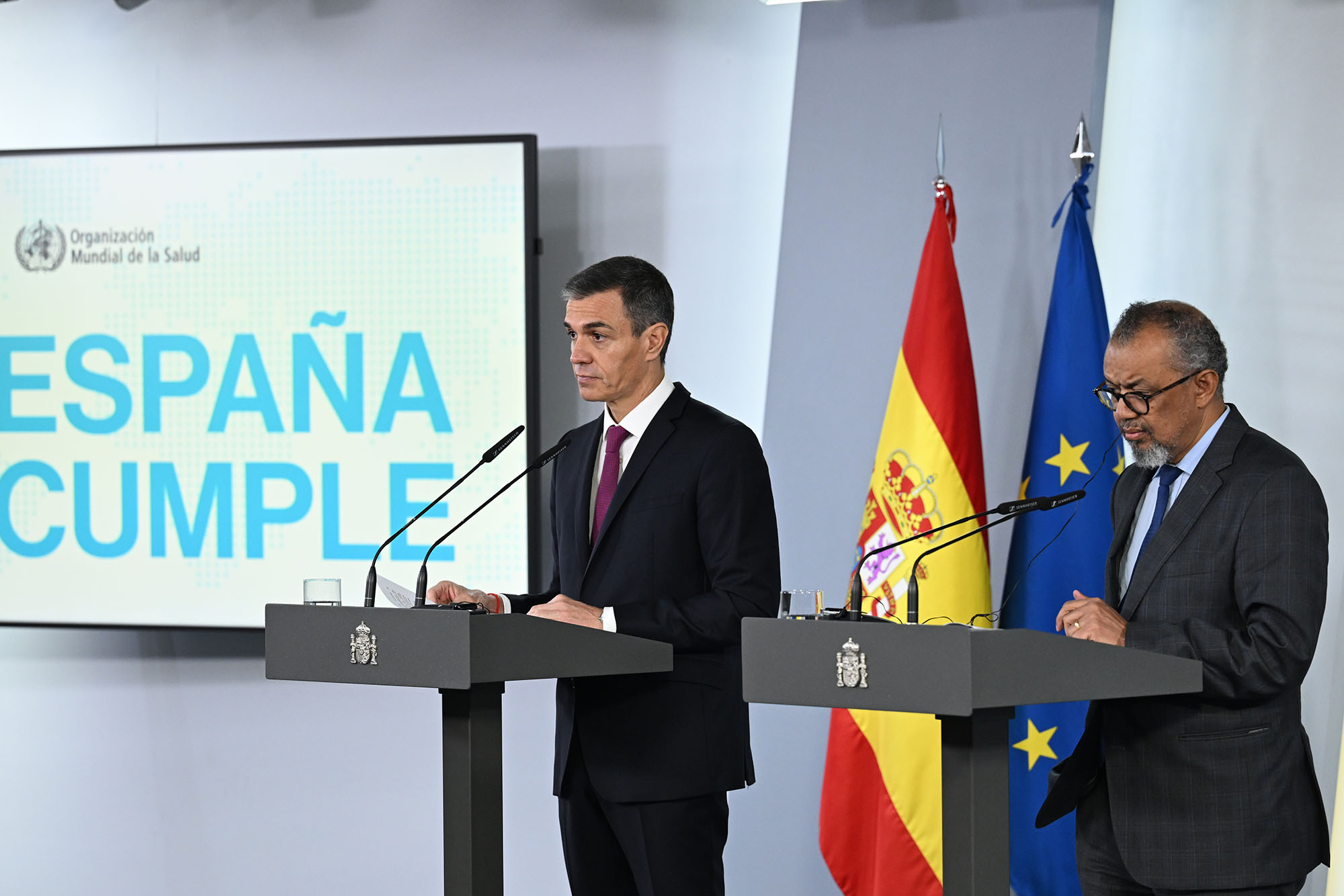 Pedro Sánchez resalta el papel fundamental de la ciencia y la conciencia en el liderazgo del país